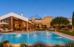 Portimão, Algarve 8500