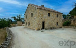 Almoster, Leiria 3250