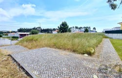 Nossa Senhora do Pópulo, Leiria District 2500