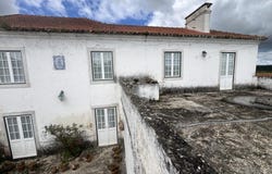 Dois Portos, Lisbon 2565