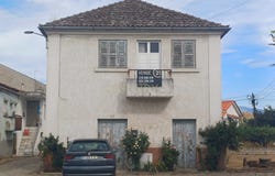 Carvalhais, Bragança District