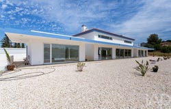 Ferragudo, Algarve 8400