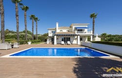 Pechão, Algarve 8700