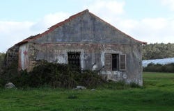 A dos Cunhados, Lisbon 2560