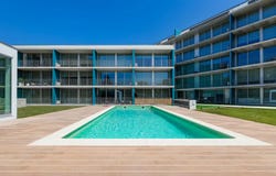 Avenida 32, Espinho, Aveiro District 4500-188