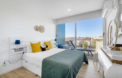 Avenida 32, Espinho, Aveiro District 4500-188