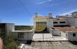 Foz Do Arelho, Leiria 2500