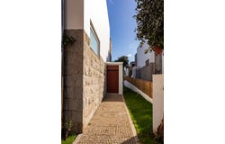 Oliveira Do Douro, Porto 4430