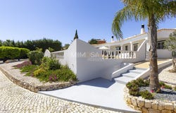 Portimão, Algarve 8500