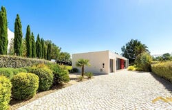 Silves, Algarve 8300