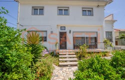 Valado dos Frades, Leiria District