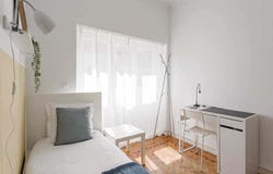 9 Largo Manuel Emídio da Silva, Lisboa, Lisbon