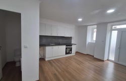 Loures, Lisbon 2680-446