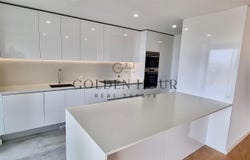 Vila Nova De Gaia (Santa Marinha), Porto 4400