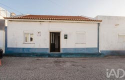 Ferrel, Leiria 2520