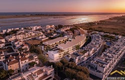 Santa Luzia, Algarve 8800