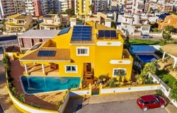 Portimão, Algarve 8500