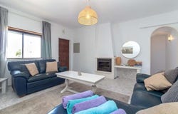 Ferragudo, Algarve 8400