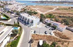 Ferragudo, Algarve 8400