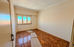 Loures, Lisbon 2685-022