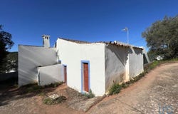 Salir, Algarve 8100