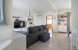 Nazaré, Leiria 2450