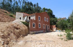 Alvaiázere, Leiria 3250