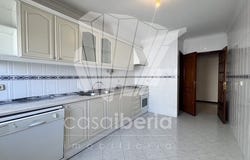 Algueirão-Mem Martins, Lisbon 2725