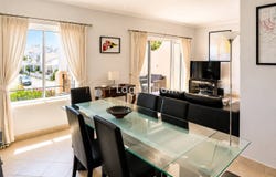 Budens, Algarve 8650