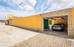 Rio Maior, Santarém 2040-068