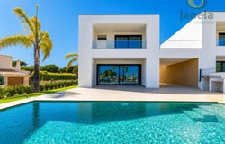 Quarteira, Algarve 8125-507
