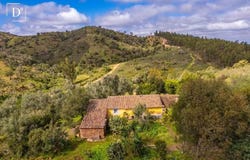 Silves, Algarve 8300