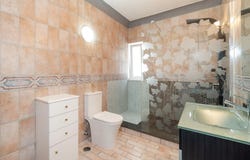 Ferragudo, Algarve 8400