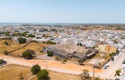 Quelfes, Algarve 8700