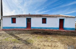 Ferreira do Alentejo e Canhestros, Beja 7900
