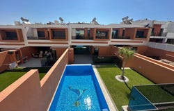 Portimão, Algarve 8500