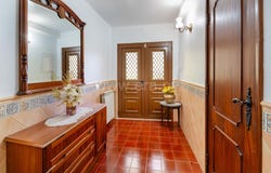 Marinha Grande, Leiria 2430