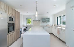Ferragudo, Algarve 8400