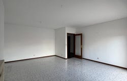 Valongo, Porto District 4440-767
