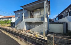 Aves, Santo Tirso, Porto District 4795