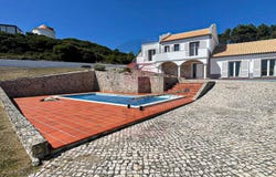 Santo Onofre e Serra do Bouro, Leiria District