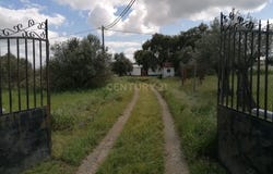 Canaviais, Évora District