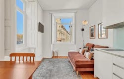 Rua de Trás, Vila Nova de Gaia, Porto District 4400-328