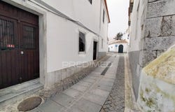 Beja (Santiago Maior e São João Baptista), Beja, Beja District 7800