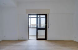 Camarate, Lisbon