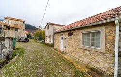 Leiria, Leiria District 3280-200
