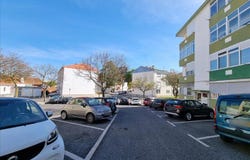 Oeiras, Lisbon 2740-044