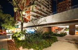 Gral Bernardino Caballero casi 25 de mayo , Mburicaó, Asunción, 10101, 10101