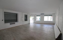 Saint-Denis, Reunion 97400