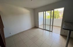 Saint-Denis, Reunion 97400